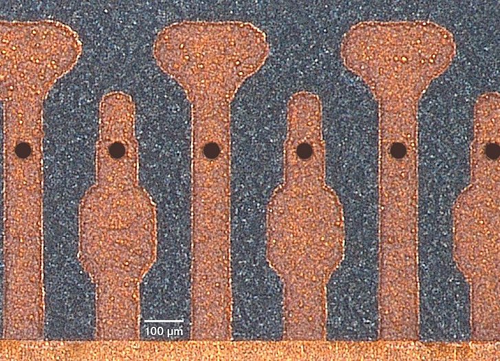 Detail of pre-mold leadframe Detail of pre-mold leadframe for fine pitch semiconductor package applications