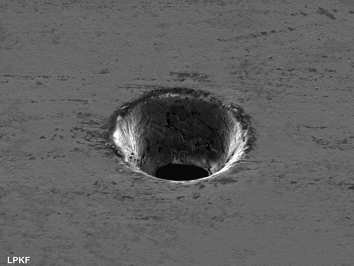Extremely small hole, laser entry side 18µm